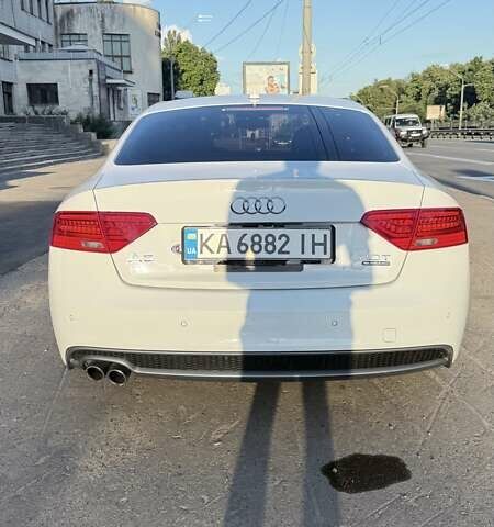 Белый Ауди А5, объемом двигателя 1.98 л и пробегом 162 тыс. км за 14700 $, фото 45 на Automoto.ua