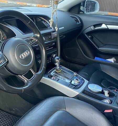 Белый Ауди А5, объемом двигателя 1.98 л и пробегом 145 тыс. км за 15700 $, фото 6 на Automoto.ua