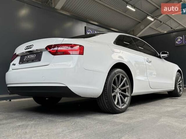 Белый Ауди А5, объемом двигателя 2 л и пробегом 186 тыс. км за 14400 $, фото 17 на Automoto.ua