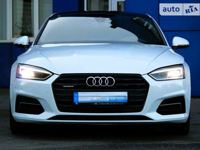 Белый Ауди А5, объемом двигателя 2 л и пробегом 138 тыс. км за 24950 $, фото 3 на Automoto.ua
