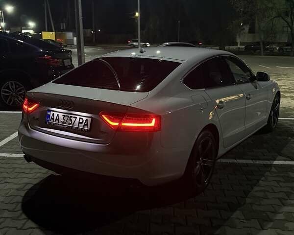 Белый Ауди А5, объемом двигателя 1.8 л и пробегом 153 тыс. км за 18000 $, фото 5 на Automoto.ua