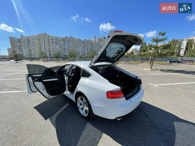 Білий Ауді A5, об'ємом двигуна 1.8 л та пробігом 83 тис. км за 20000 $, фото 2 на Automoto.ua
