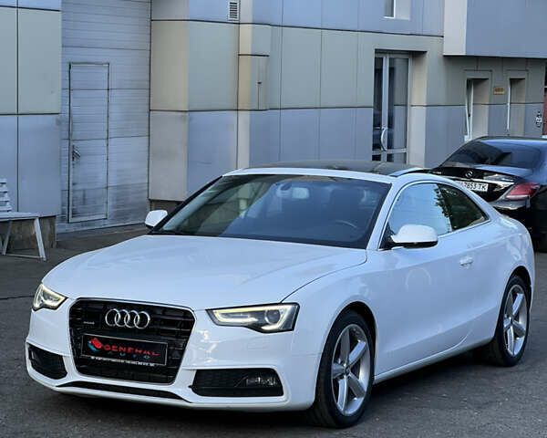 Белый Ауди А5, объемом двигателя 1.97 л и пробегом 83 тыс. км за 15800 $, фото 8 на Automoto.ua