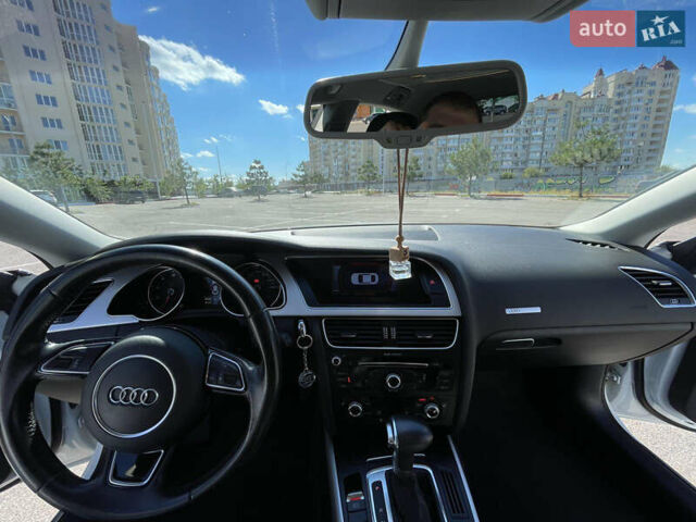 Білий Ауді A5, об'ємом двигуна 1.8 л та пробігом 83 тис. км за 20000 $, фото 7 на Automoto.ua