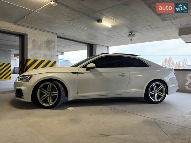 Белый Ауди А5, объемом двигателя 1.98 л и пробегом 159 тыс. км за 23400 $, фото 4 на Automoto.ua
