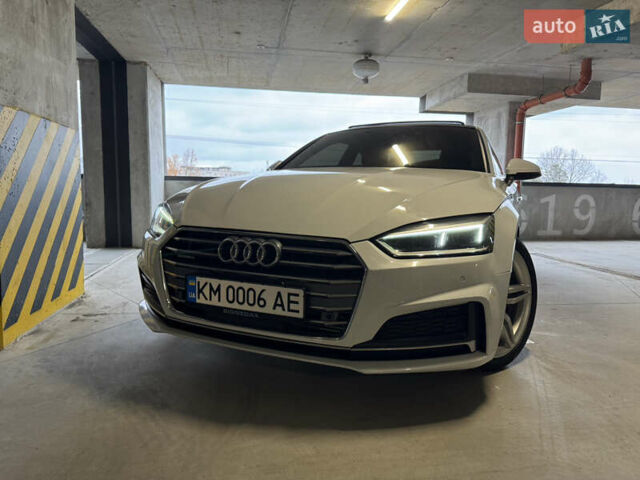 Белый Ауди А5, объемом двигателя 1.98 л и пробегом 159 тыс. км за 23400 $, фото 1 на Automoto.ua