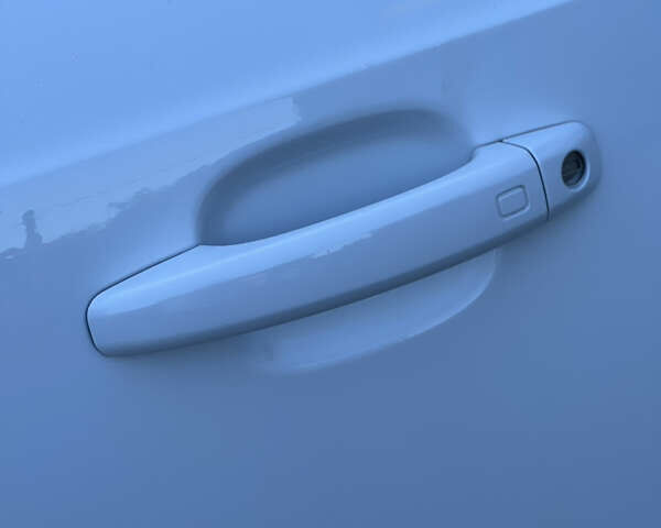 Белый Ауди А5, объемом двигателя 1.97 л и пробегом 83 тыс. км за 15800 $, фото 17 на Automoto.ua