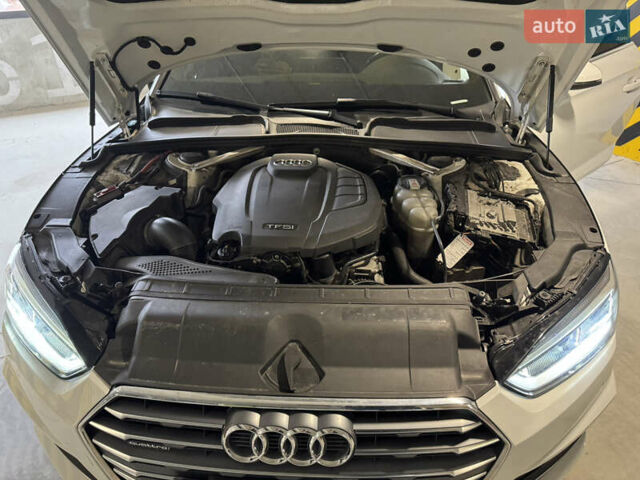 Белый Ауди А5, объемом двигателя 1.98 л и пробегом 159 тыс. км за 23400 $, фото 24 на Automoto.ua