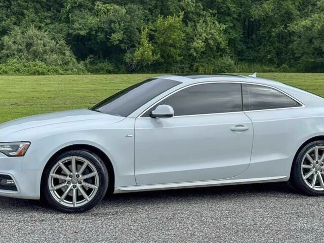 Белый Ауди А5, объемом двигателя 2 л и пробегом 108 тыс. км за 16000 $, фото 4 на Automoto.ua