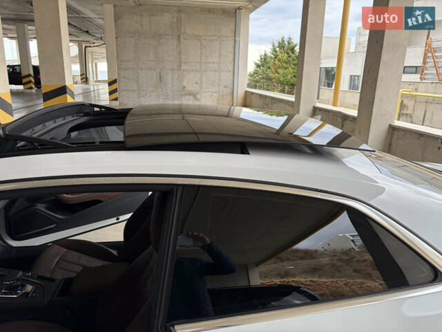 Белый Ауди А5, объемом двигателя 1.98 л и пробегом 173 тыс. км за 16300 $, фото 5 на Automoto.ua