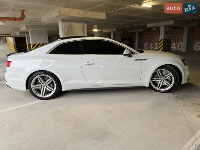 Белый Ауди А5, объемом двигателя 1.98 л и пробегом 159 тыс. км за 23400 $, фото 14 на Automoto.ua