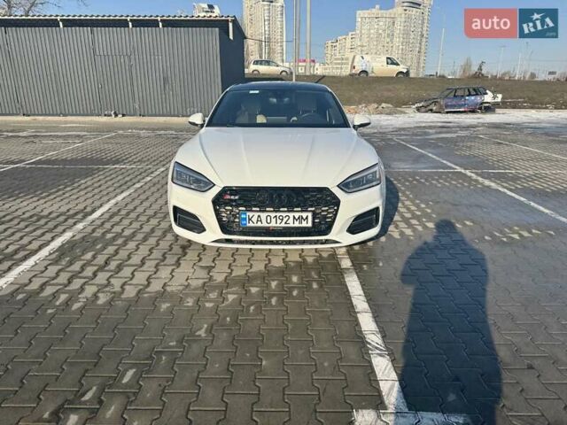Белый Ауди А5, объемом двигателя 1.98 л и пробегом 195 тыс. км за 19900 $, фото 8 на Automoto.ua