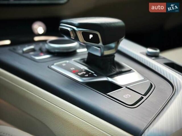 Белый Ауди А5, объемом двигателя 1.98 л и пробегом 80 тыс. км за 18500 $, фото 46 на Automoto.ua