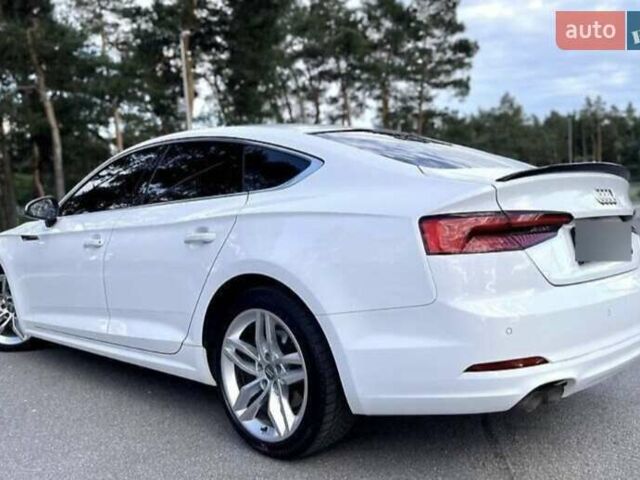 Белый Ауди А5, объемом двигателя 1.97 л и пробегом 185 тыс. км за 21500 $, фото 36 на Automoto.ua