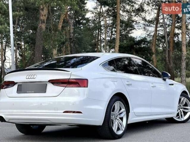 Белый Ауди А5, объемом двигателя 1.97 л и пробегом 185 тыс. км за 25000 $, фото 50 на Automoto.ua