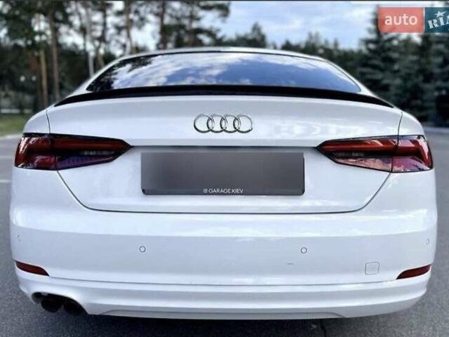 Белый Ауди А5, объемом двигателя 1.97 л и пробегом 185 тыс. км за 21500 $, фото 35 на Automoto.ua