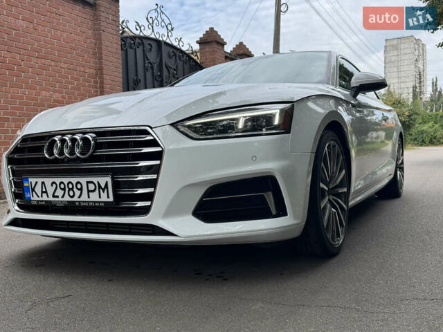 Белый Ауди А5, объемом двигателя 1.98 л и пробегом 130 тыс. км за 27000 $, фото 28 на Automoto.ua