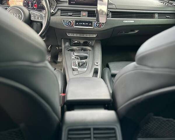 Білий Ауді A5, об'ємом двигуна 1.98 л та пробігом 170 тис. км за 29900 $, фото 22 на Automoto.ua