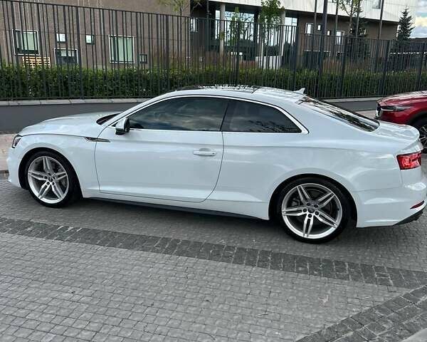 Білий Ауді A5, об'ємом двигуна 1.98 л та пробігом 170 тис. км за 29900 $, фото 9 на Automoto.ua