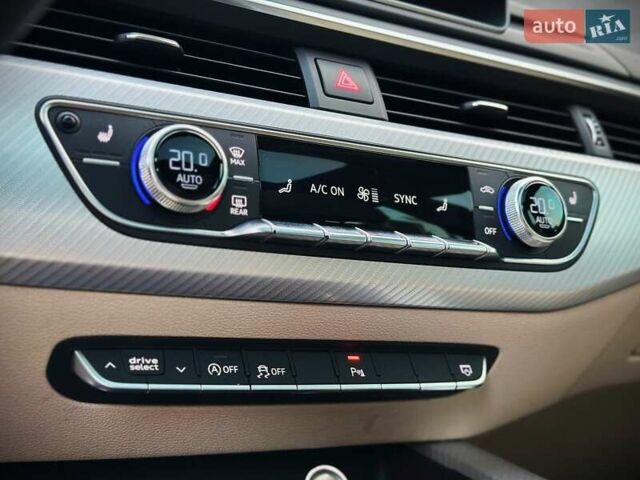 Белый Ауди А5, объемом двигателя 1.98 л и пробегом 80 тыс. км за 18500 $, фото 43 на Automoto.ua