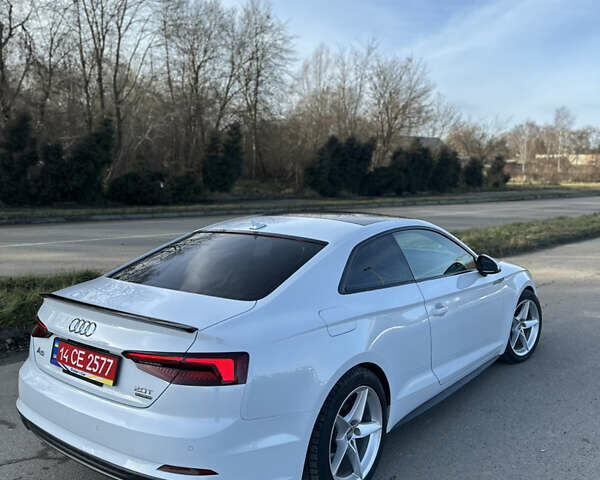 Белый Ауди А5, объемом двигателя 1.98 л и пробегом 151 тыс. км за 21800 $, фото 4 на Automoto.ua