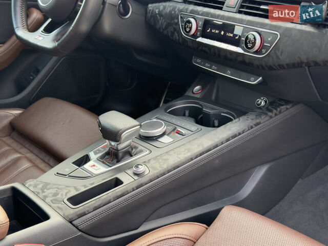 Ауди А5 2017 в Киеве на Automoto.ua Белый Ауди А5, объемом двигателя 1.98 л и пробегом 133 тыс. км за 22800 $, фото 79 на Automoto.ua