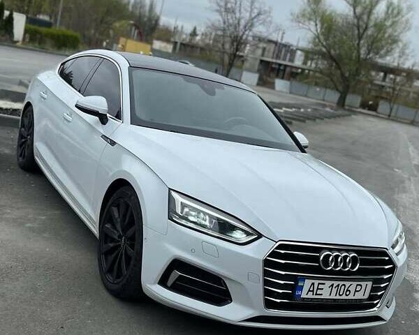 Білий Ауді A5, об'ємом двигуна 1.98 л та пробігом 118 тис. км за 27100 $, фото 2 на Automoto.ua