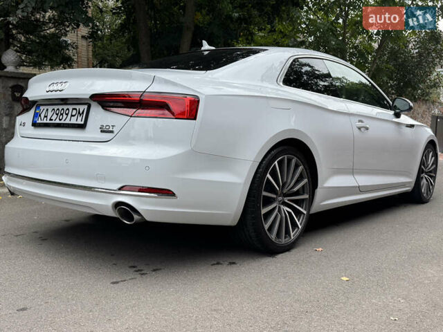 Белый Ауди А5, объемом двигателя 1.98 л и пробегом 130 тыс. км за 27000 $, фото 24 на Automoto.ua