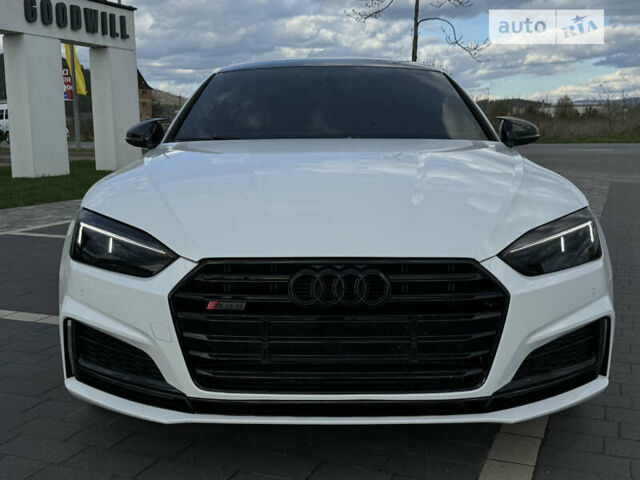 Білий Ауді A5, об'ємом двигуна 2 л та пробігом 95 тис. км за 25750 $, фото 8 на Automoto.ua