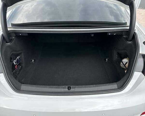 Білий Ауді A5, об'ємом двигуна 1.98 л та пробігом 170 тис. км за 29900 $, фото 11 на Automoto.ua