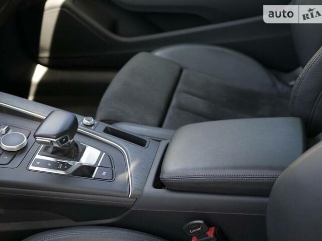 Білий Ауді A5, об'ємом двигуна 2 л та пробігом 56 тис. км за 25999 $, фото 10 на Automoto.ua