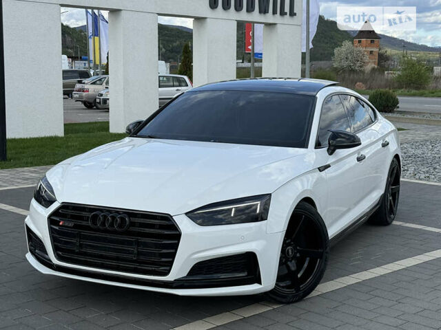 Білий Ауді A5, об'ємом двигуна 2 л та пробігом 95 тис. км за 25750 $, фото 16 на Automoto.ua