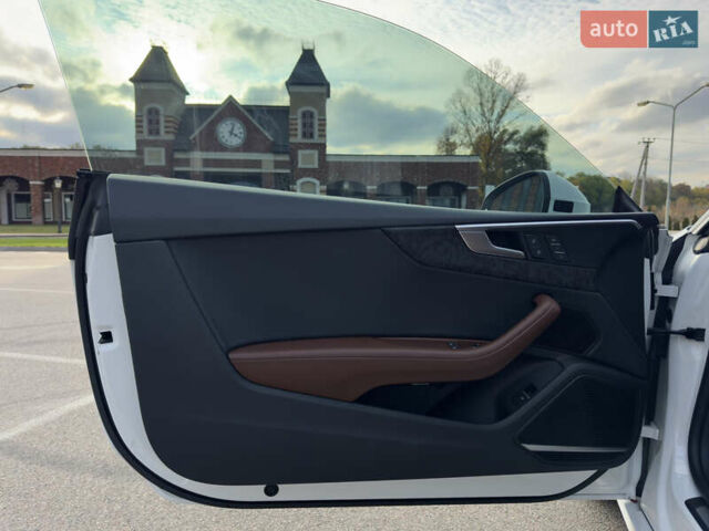 Ауди А5 2017 в Киеве на Automoto.ua Белый Ауди А5, объемом двигателя 1.98 л и пробегом 133 тыс. км за 22800 $, фото 57 на Automoto.ua