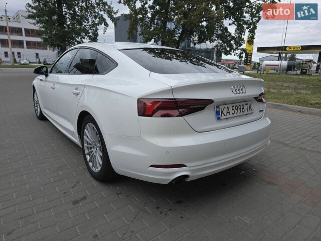 Білий Ауді A5, об'ємом двигуна 2 л та пробігом 208 тис. км за 21073 $, фото 3 на Automoto.ua