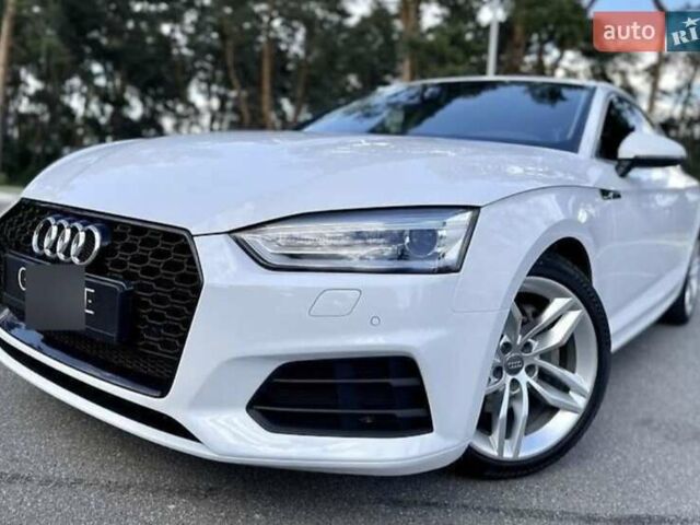 Белый Ауди А5, объемом двигателя 1.97 л и пробегом 185 тыс. км за 25000 $, фото 40 на Automoto.ua
