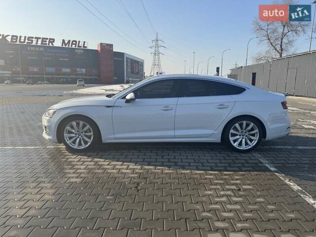 Белый Ауди А5, объемом двигателя 1.98 л и пробегом 195 тыс. км за 19900 $, фото 2 на Automoto.ua