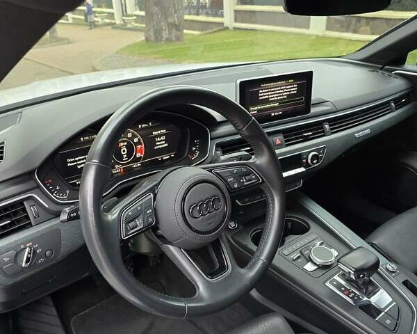 Білий Ауді A5, об'ємом двигуна 1.98 л та пробігом 132 тис. км за 26000 $, фото 34 на Automoto.ua