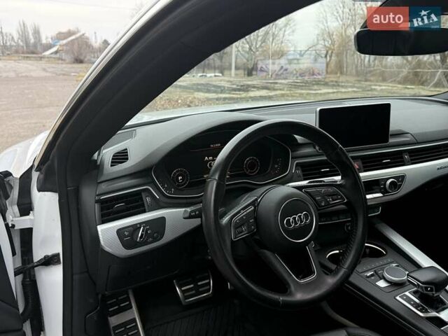 Белый Ауди А5, объемом двигателя 2 л и пробегом 107 тыс. км за 23500 $, фото 12 на Automoto.ua