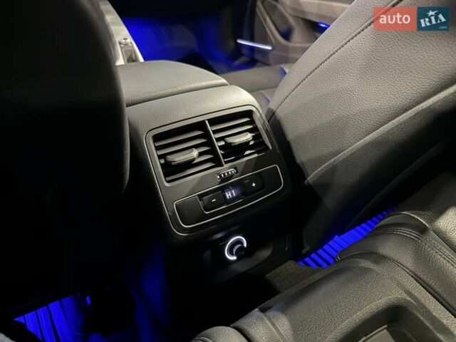 Белый Ауди А5, объемом двигателя 1.98 л и пробегом 125 тыс. км за 21500 $, фото 25 на Automoto.ua