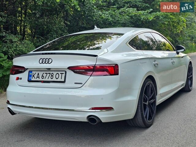 Белый Ауди А5, объемом двигателя 1.98 л и пробегом 119 тыс. км за 22500 $, фото 7 на Automoto.ua