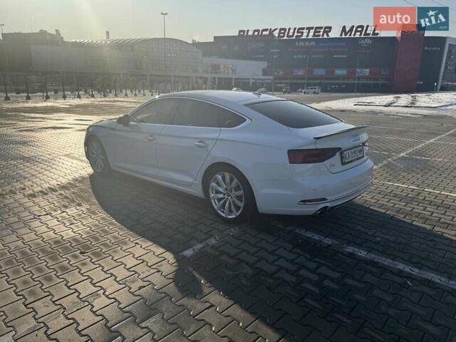 Белый Ауди А5, объемом двигателя 1.98 л и пробегом 195 тыс. км за 19900 $, фото 3 на Automoto.ua