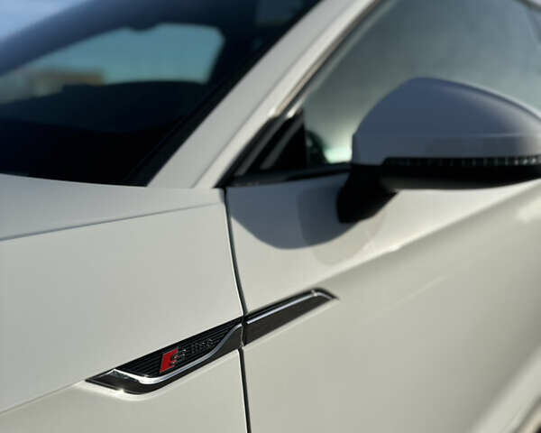 Белый Ауди А5, объемом двигателя 1.98 л и пробегом 151 тыс. км за 21800 $, фото 8 на Automoto.ua