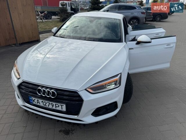 Белый Ауди А5, объемом двигателя 1.98 л и пробегом 203 тыс. км за 20900 $, фото 4 на Automoto.ua