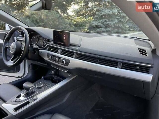 Белый Ауди А5, объемом двигателя 1.97 л и пробегом 185 тыс. км за 21500 $, фото 18 на Automoto.ua