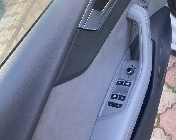 Белый Ауди А5, объемом двигателя 2 л и пробегом 180 тыс. км за 28700 $, фото 21 на Automoto.ua