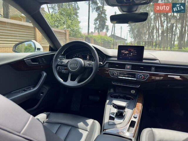 Белый Ауди А5, объемом двигателя 1.98 л и пробегом 48 тыс. км за 28000 $, фото 18 на Automoto.ua