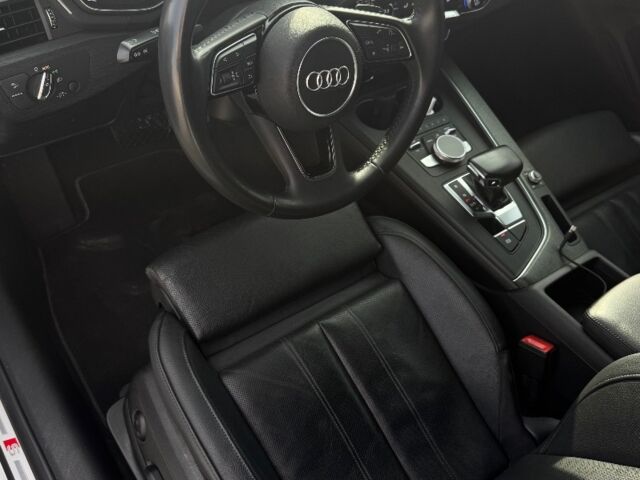 Білий Ауді A5, об'ємом двигуна 2 л та пробігом 117 тис. км за 25500 $, фото 5 на Automoto.ua