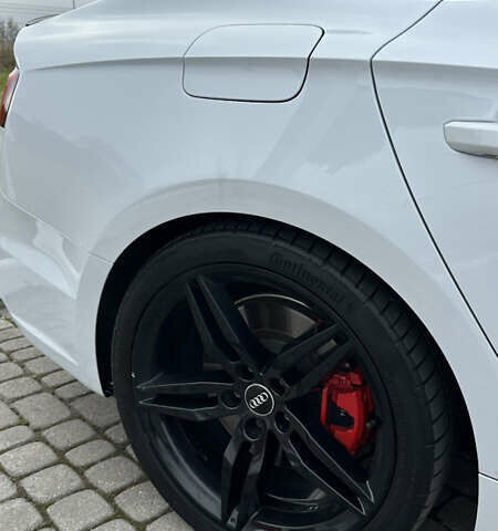 Білий Ауді A5, об'ємом двигуна 1.98 л та пробігом 109 тис. км за 27900 $, фото 6 на Automoto.ua