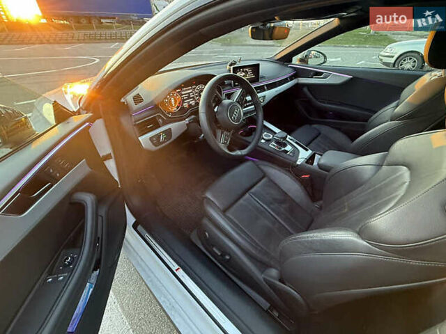 Белый Ауди А5, объемом двигателя 1.98 л и пробегом 58 тыс. км за 24999 $, фото 3 на Automoto.ua