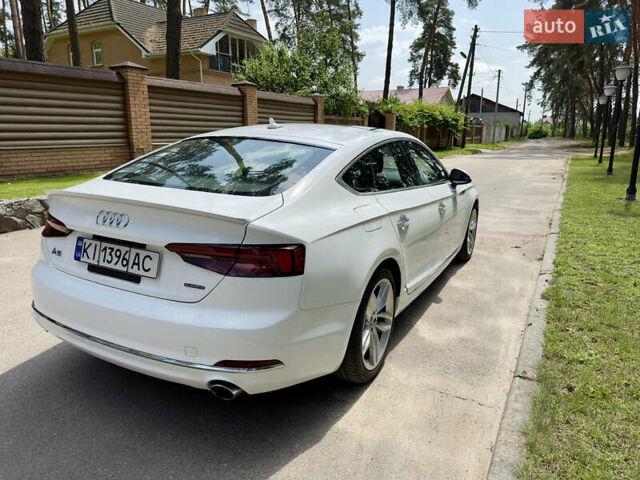 Белый Ауди А5, объемом двигателя 1.98 л и пробегом 48 тыс. км за 28000 $, фото 4 на Automoto.ua